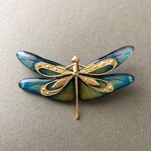 割引クーポン ハンドメイド バタフライブローチ スワロフスキー 長い アクセサリー